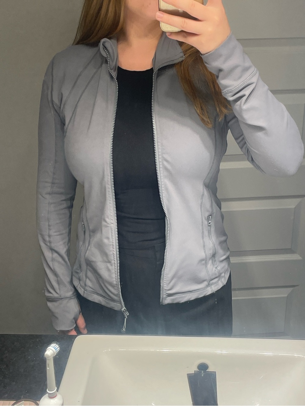 Women’s Light Gray Full-Zip Athletic Jacket